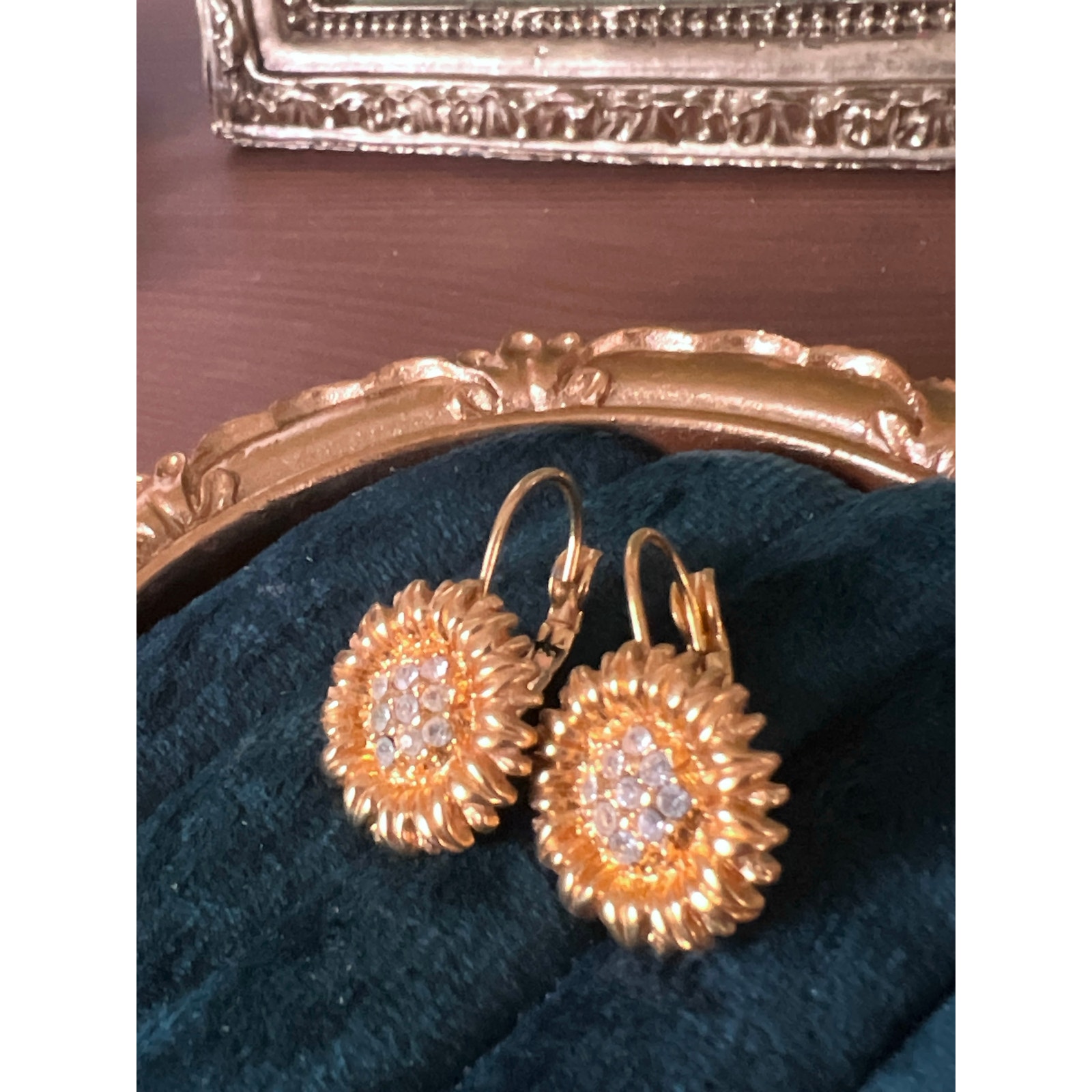 Vintage Mod Gold And Rhinestone Sunflower Earrings Pierced Flower